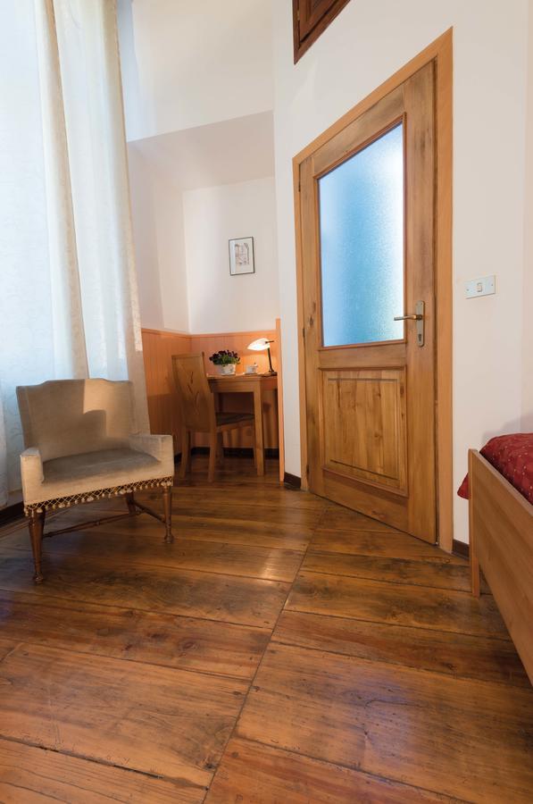 Foresteria Valdese Otel Torre Pellice Dış mekan fotoğraf