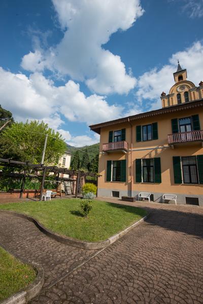 Foresteria Valdese Otel Torre Pellice Dış mekan fotoğraf