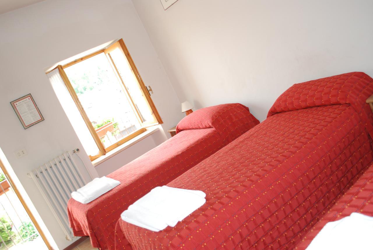 Foresteria Valdese Otel Torre Pellice Dış mekan fotoğraf